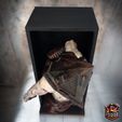 06.jpg Silent Hill - Pyramid Head (Book Nook)