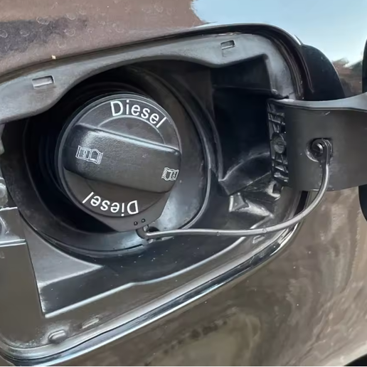 Fuel Cap Tether Strap / Przewód opaski korka wlewu paliwa