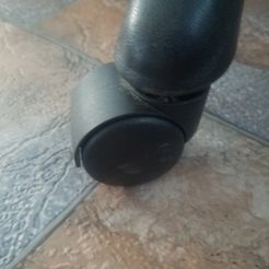 20231113_182317.jpg Office chair anti slide