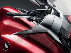 HONDA VFR1200F NEW COLOR(2011) Debut ! ホンダ、VFR1200Fの新