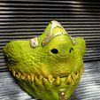 photo_2023-12-24_15-03-28.jpg Articulated Reptile\Lizard Cosplay Mask [3D STL]