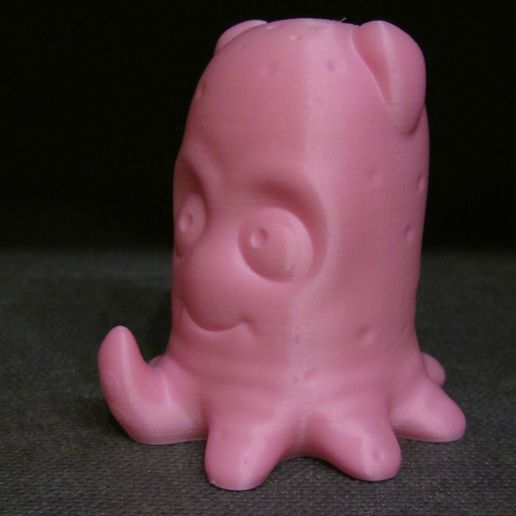 Pearl 2.JPG Pearl the Octopus (Easy print no support)