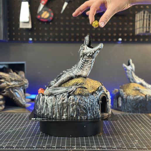 Screenshot-2025-01-26-at-12.52.31-PM.jpg Tour de dés de Dragon's Hoard