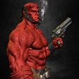 19.jpg Hellboy (1:6 and 1:4 scale)