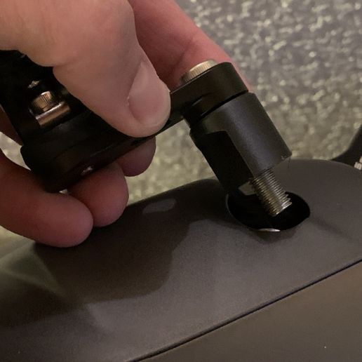SP Connect Barclamp Mount Pro Chrome