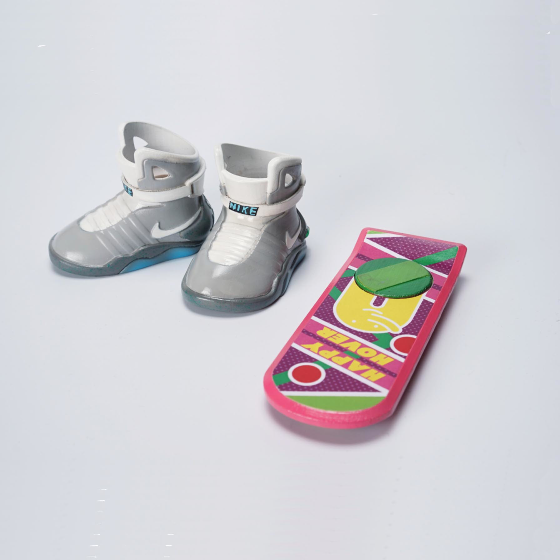 Back-To-Future.png Télécharger fichier STL gratuit Retour vers le futur Nike Sneakers & HOVER BOARD réalisé par ATOM 3D printer • Modèle pour imprimante 3D, ATOM3dp