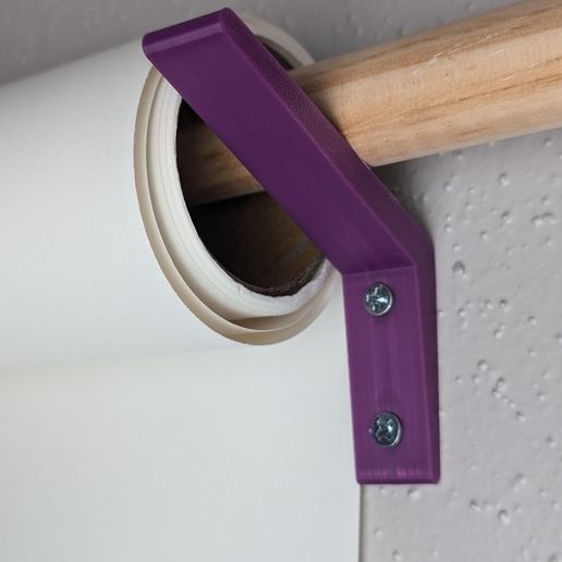 PXL_20250101_211226740.jpg Angled Dowel Rod Bracket