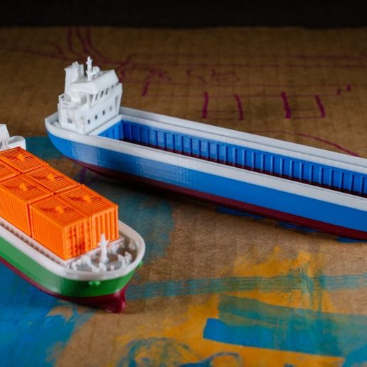 3e81d4352141067e43fa6599f234dd21_display_large.jpg Download free STL file COS - the Container Ship • 3D printable object, vandragon_de