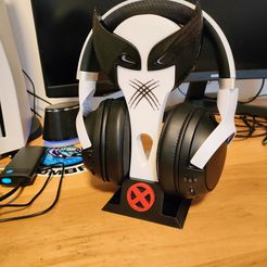 IMG20240524201354.jpg headphone stand Wolverine
