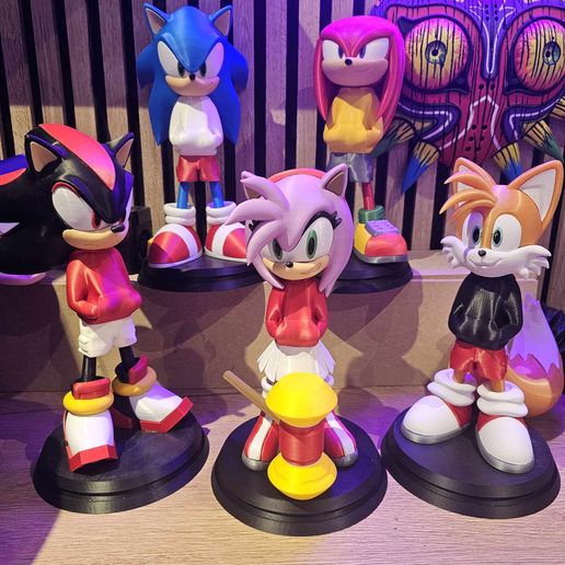 480819484_680077994353291_1804127805956567662_n.jpg Amy Rose Urban Vibes (Multiparts / 3MF)