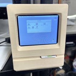 MacClassic_copy.jpeg Бесплатный STL файл Обновленный крошечный Mac из Raspberry Pi Zero・План 3D-печати для скачивания