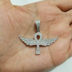 p=1-12.jpg Colgante de diamantes Ankh Cross Angel Wings