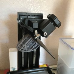 weet yiit? Fichier STL Porte-gouttes Elegoo Saturn 2・Modèle à télécharger et à imprimer en 3D
