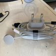 WhatsApp-Image-2024-07-16-at-11.25.27-1.jpeg Einstellbarer Kabelhalter für alle Kabel