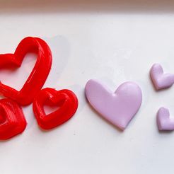 320511046_855666115647290_4210263529453348767_n.jpg STL file Heart Valentine Polymer Clay Cutters - Mini and Full Set of 6 Sizes - Asymmetric Mod Playful Heart・Template to download and 3D print