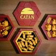 LJT51048.jpg Settlers of Catan magnetized premium box