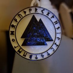 20220810_235032.jpg Fichier STL Porte Clé Viking Valknut (Double Face)・Idée pour impression 3D à télécharger