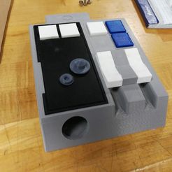 IMG_20180618_122447.jpg STL-Datei X-Wing Pilot Chest Box - Snap-Together kostenlos・Vorlage für den 3D-Druck zum herunterladen