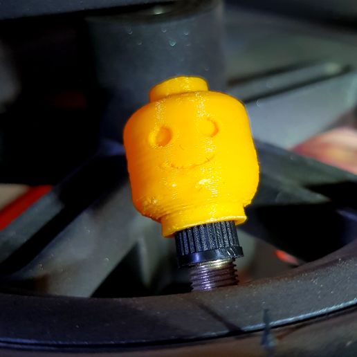 lego-head.jpg Tapa del vástago de la válvula de Lego Head