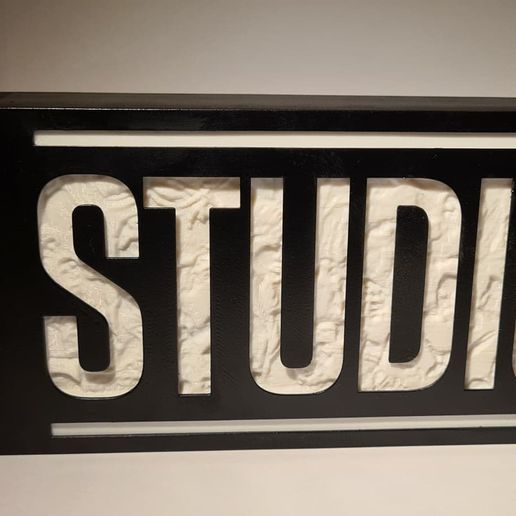 123139705_355481802221537_3701816698653502834_n.jpg BOX, LITHOPHANIE , lamp, color ,color,MARVEL ,STUDIOS,litho,lithophane, avengers, hulk, iron man,led