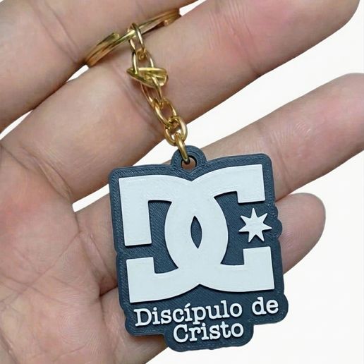 Llavero Parodia "Discípulo de Cristo" / Estilo Skater DC y Mensaje Cristiano