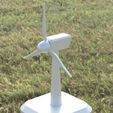 f5c21ba9-961a-4071-8e7e-3e2991933922.jpg Wind turbine model (Modèle de turbine éolienne)