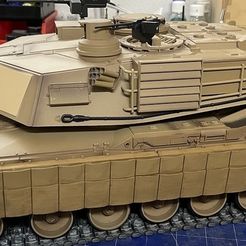IMG_2104.jpg 1:16 M1A2 Abrams Heng Long Tusk Armor