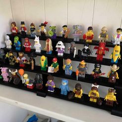 IMG_20190203_134502.jpg Free STL file Display stand for Lego minifigures・3D print design to download