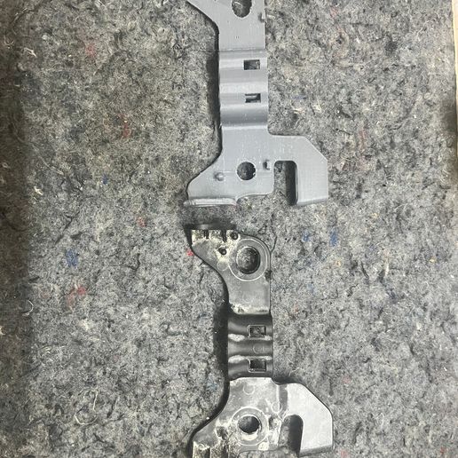 ⛽ Kawasaki ZX10-R Fuel Tank Bracket 110567782・ 3MF File for 3D