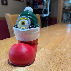 Minion Boot Christmas (Easy print no support)