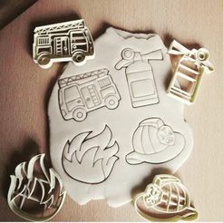 285635728_1617034792030677_7458547740800409921_n.jpg Fire brigade department - firefighters rescue truck, fire extinguisher cookie mold