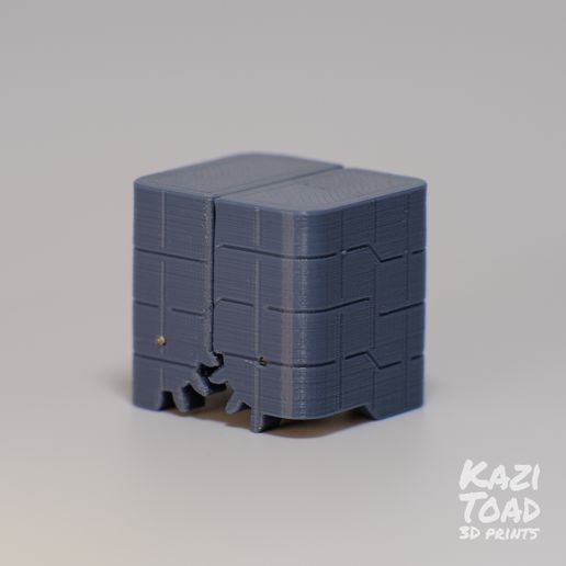 sd3.jpg Estuches con microengranajes: para tarjetas micro SD y otros objetos diminutos