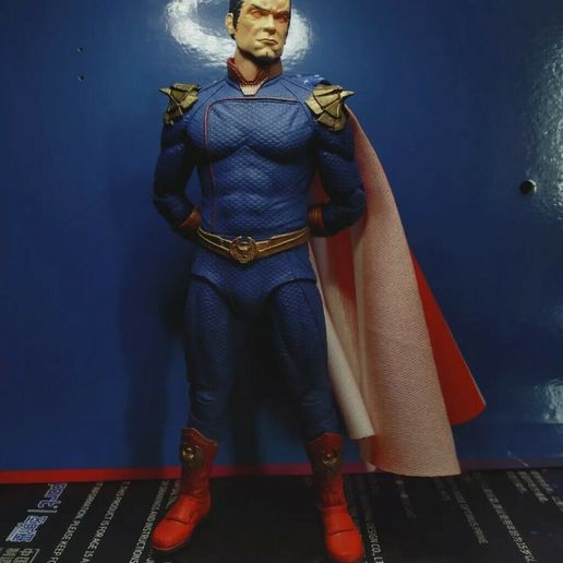 1689df95eeb636e86fa7.jpg homelander _head and shoulder pack