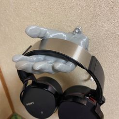 Headphone-holder.jpg Wall mounted hand shape Headphone Holder