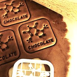 20210510-Sm-ChocMol-DCortes.jpg STL-Datei Chemistry Cookie Cutter - Chocolate Molecule kostenlos・3D-druckbare Vorlage zum herunterladen