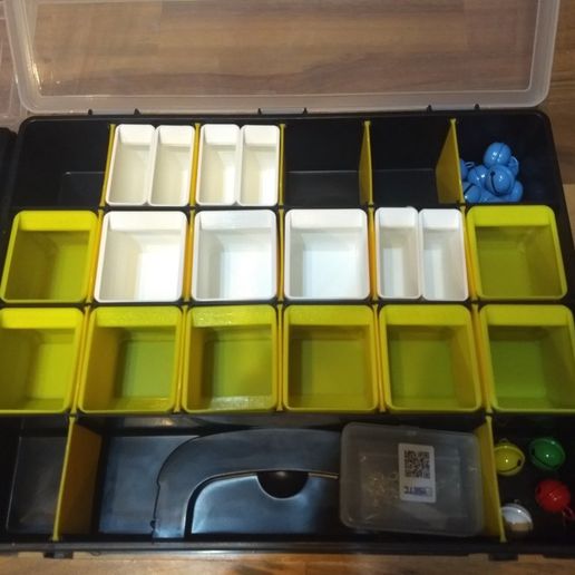 345aa874d38e91b78eb0065853a66f61_display_large.jpg Trier les boîtes