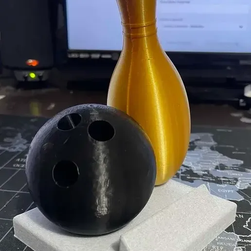 large_display_d72e095e-7222-4461-bbec-0f75c29cbd47.webp Bowling Trophy Remix