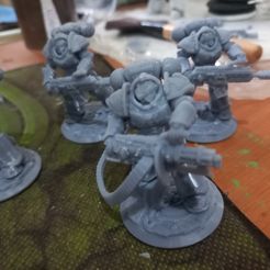 Shadow Lancers - тяжелая огневая мощь поддержки.