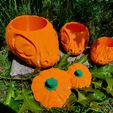 20220606_140040.jpg Pumpkin dragon skull mug/stein, candy bowl and trick or treat bucket *Commercial version*