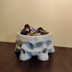 IMG_20211024_143128.jpg STL file Halloween- Skull Candy Container・3D printer design to download