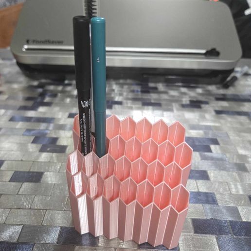 28 Section Honey Comb Eyeliner Pencil Holder 3D model