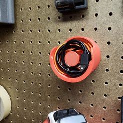 20190224_140846.jpg Free STL file Pegboard USB cable holder・Model to download and 3D print