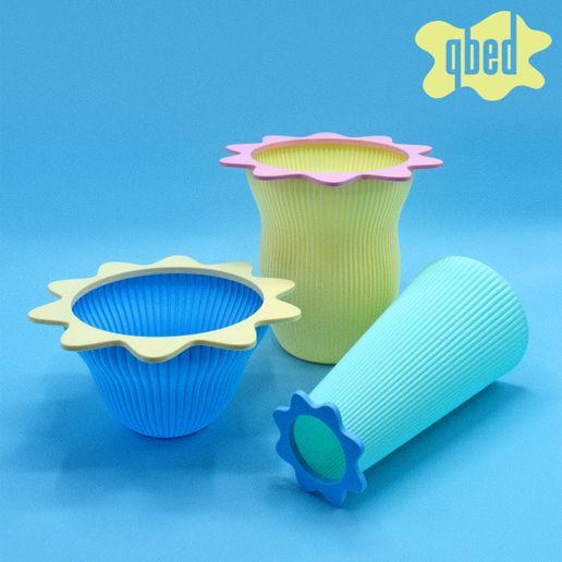 2-1-PLAYFUL-MODERN-FLOWER-VASES-by-qbed.jpg 2+1 FLOWER VASE BUNDLE