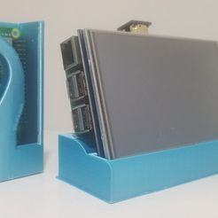 combo.jpg Free STL file Raspberry Pi & 5in Screen Base Combo・3D print model to download