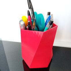 IMG_20210831_173451.jpg STL file Pencil pot・3D printable model to download