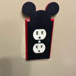 wall-outlet.jpg Micke Mouse Double Outlett wall plate