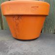 20230704_150517.jpg plant pot  stand small