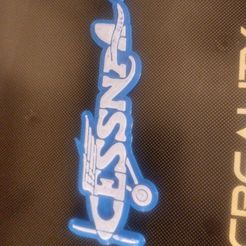 брелок с логотипом cessna