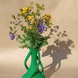 Vase-art-nouveau-c.jpg Art Nouveau flower vase