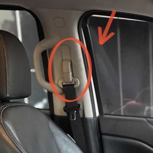 Nissan Navara seat belt bakelite